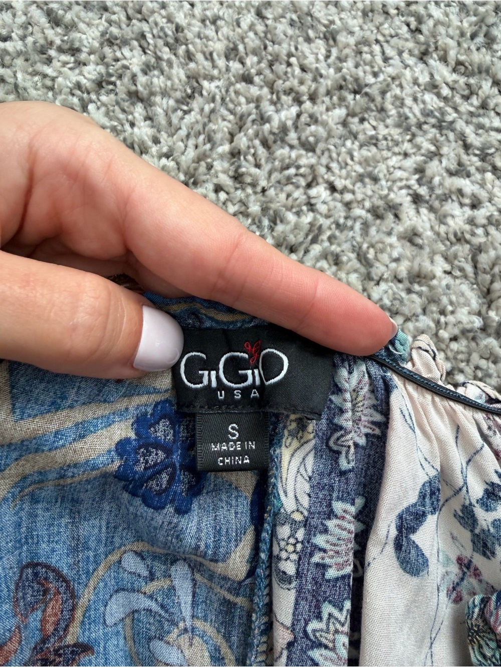 GiGio USA Boho Patchwork Floral Paisley Button Front Blouse - Picture 5 of 6